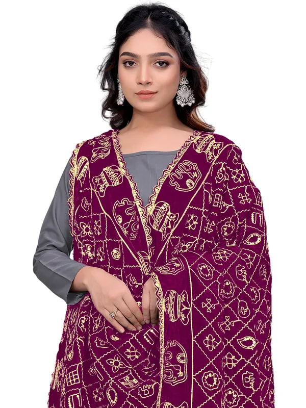 Art_Silk_Embroidered_Dupatta_With_Elephant_Kalash_Motifs_Wine