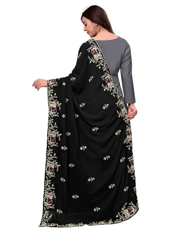 Georgette_Embroidered_Dupatta_With_Elephant_Floral_Border_Black