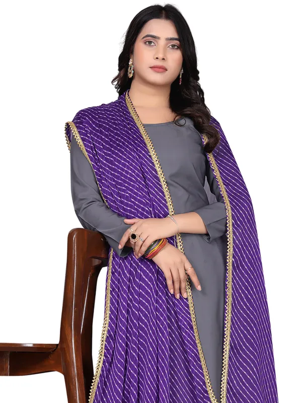 Georgette_Leheriya_Print_Dupatta_With_Gold_Gota_Lace_Border_Violet