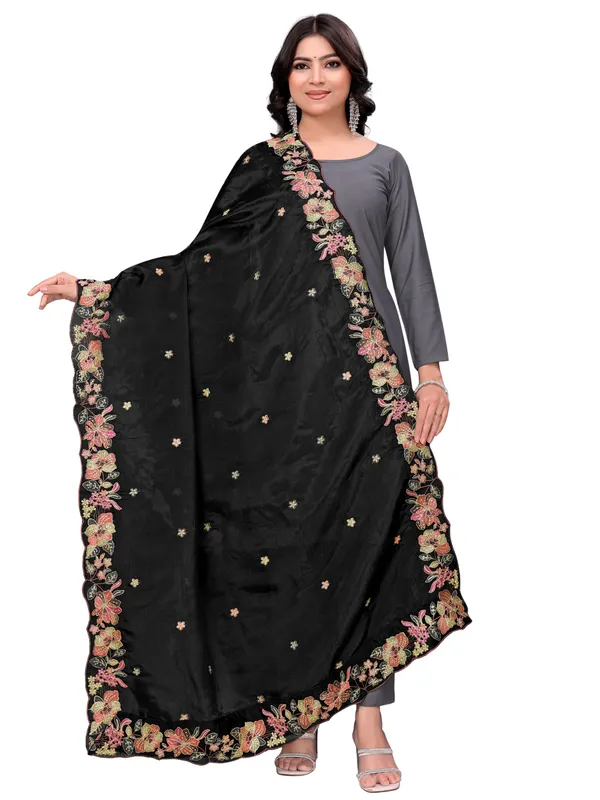 Art_Silk_Crush_Floral_Embroidered_Dupatta_With_Sequin_Work_Black