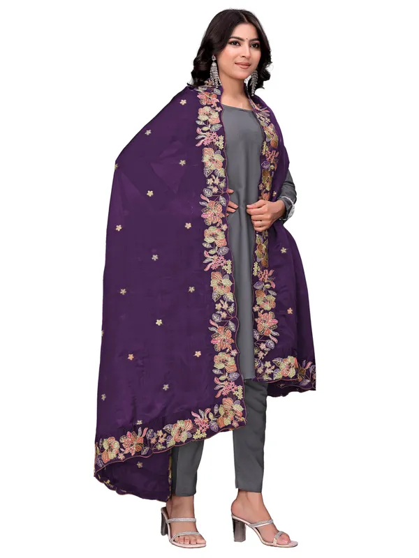 Art_Silk_Crush_Floral_Embroidered_Dupatta_With_Sequin_Work_Wine