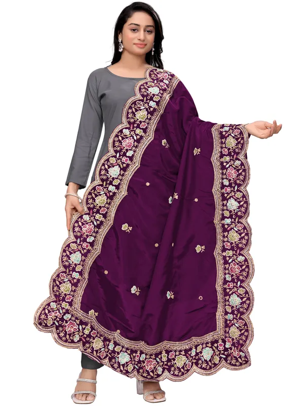 Embroidered_Art_Silk_Dupatta_With_Scalloped_Cutwork_Border_Wine
