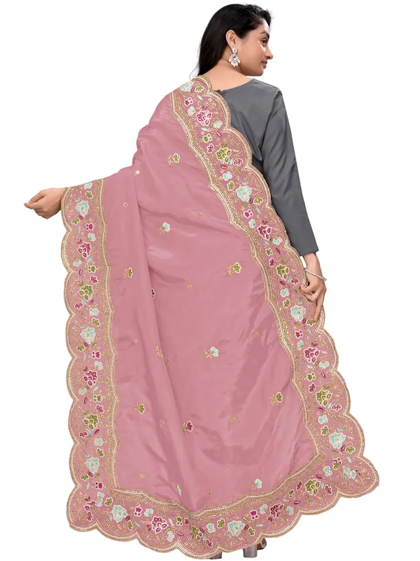 Embroidered_Art_Silk_Dupatta_With_Scalloped_Cutwork_Border_Peach
