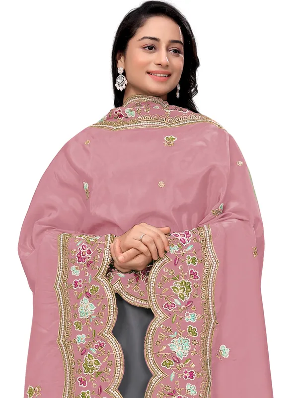 Embroidered_Art_Silk_Dupatta_With_Scalloped_Cutwork_Border_Peach