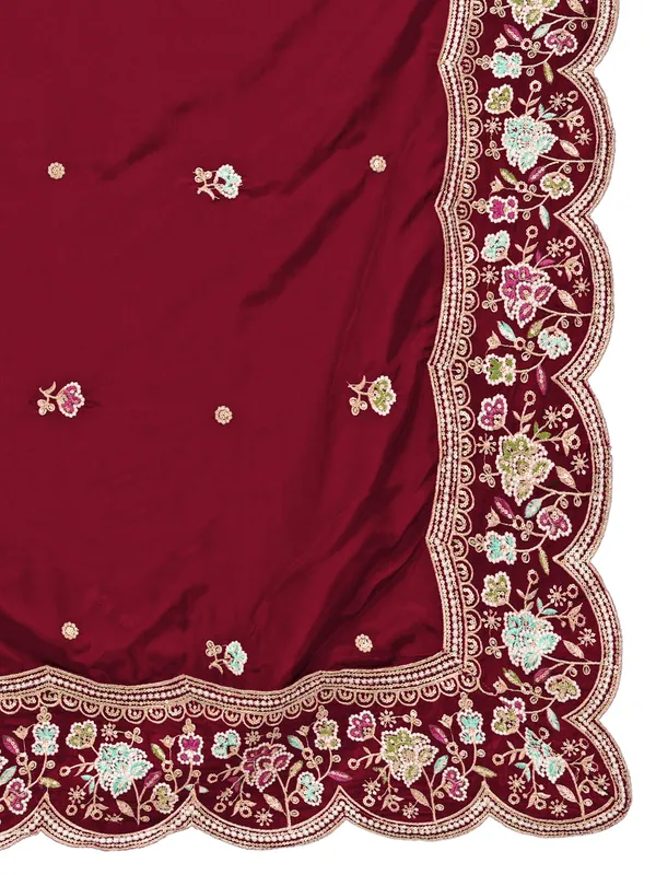 Embroidered_Art_Silk_Dupatta_With_Scalloped_Cutwork_Border_Maroon