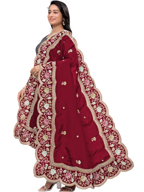 Embroidered_Art_Silk_Dupatta_With_Scalloped_Cutwork_Border_Maroon