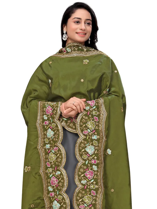 Embroidered_Art_Silk_Dupatta_With_Scalloped_Cutwork_Border_Rama_Green