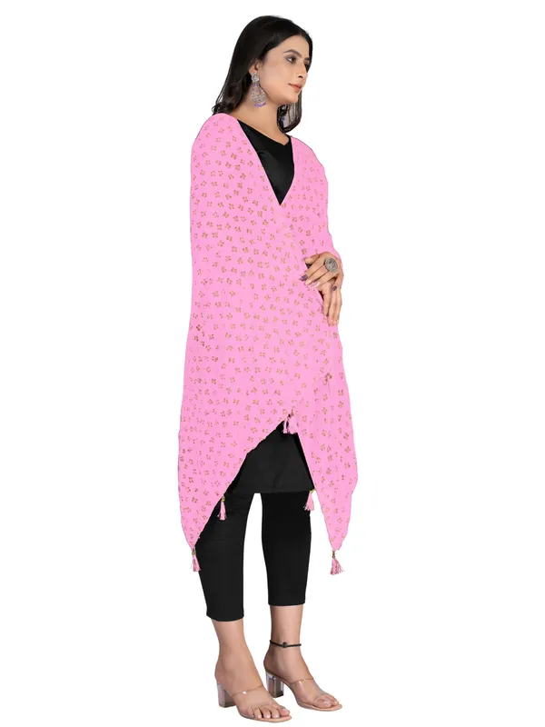 Chiffon_Dupatta_With_Golden_Foil_Print_Tassel_Latkans_Light_Pink