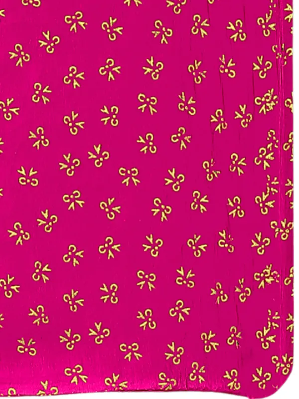 Chiffon_Dupatta_With_Golden_Foil_Print_Tassel_Latkans_Pink
