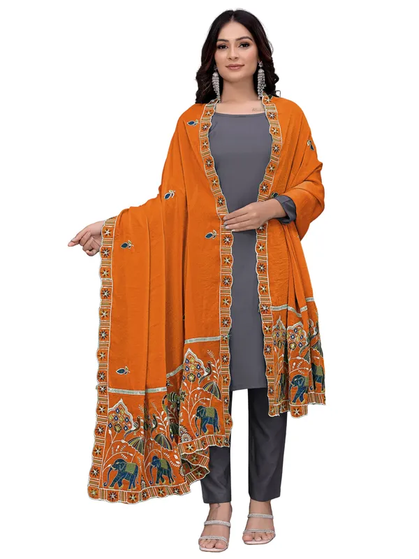 Embroidered_Viscose_Dupatta_With_Elephant_Peacock_Pallu_Rust