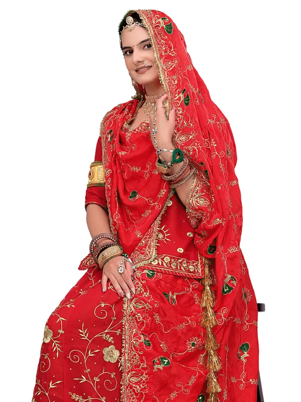 Zari_Embroidered_Art_Silk_Odhni_Dupatta_With_Peacock_Jaal_Red
