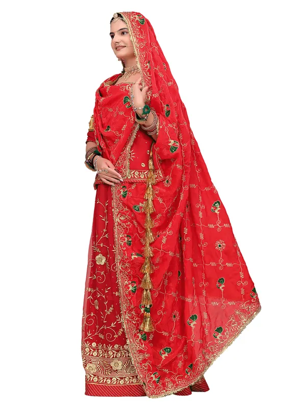 Zari_Embroidered_Art_Silk_Odhni_Dupatta_With_Peacock_Jaal_Red