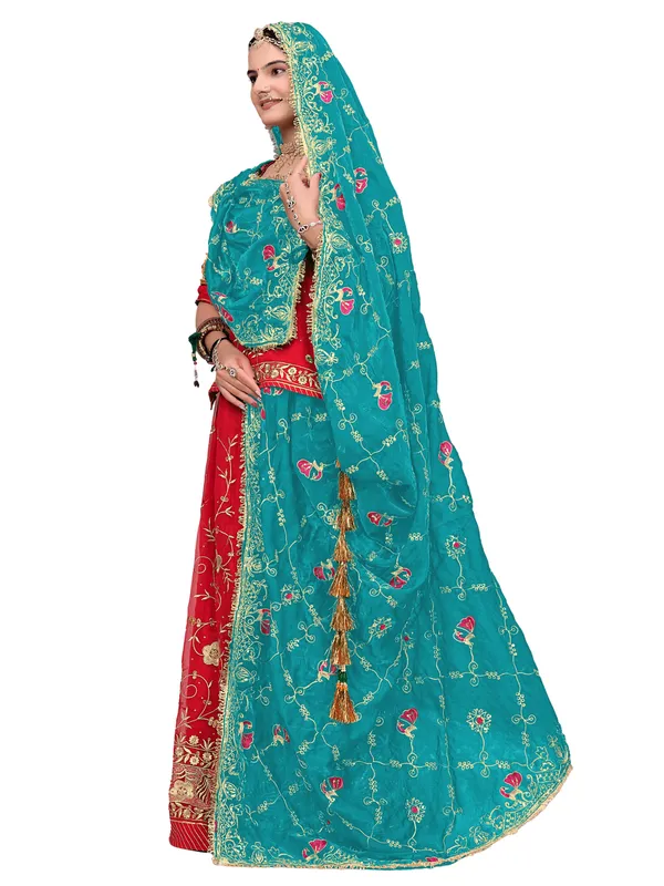Zari_Embroidered_Art_Silk_Odhni_Dupatta_With_Peacock_Jaal_Rama_Green