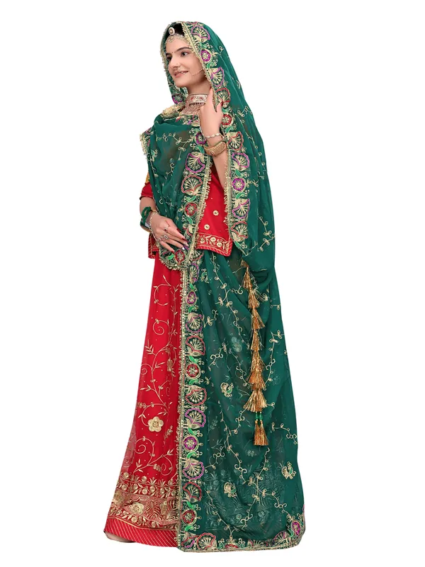 Zari_Embroidered_Georgette_Odhni_Dupatta_With_Peacock_Border_Rama_Green