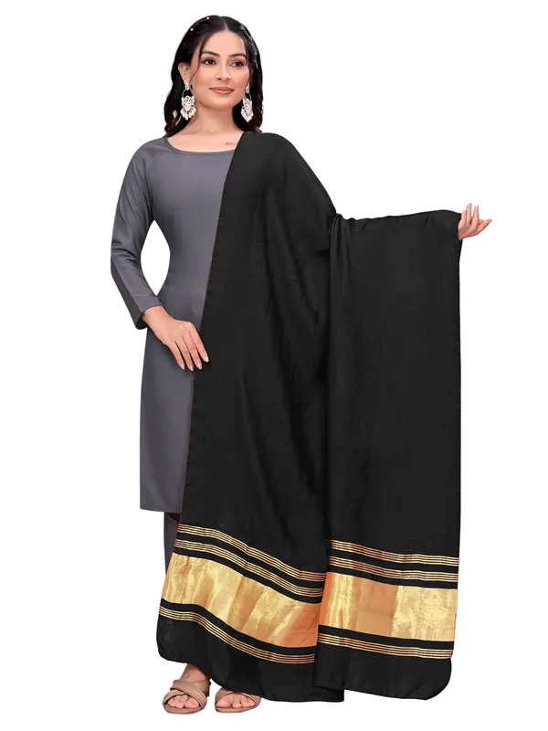 Lagdi_Patta_Dupatta_In_Silk_Blend_With_Golden_Zari_Border_Black