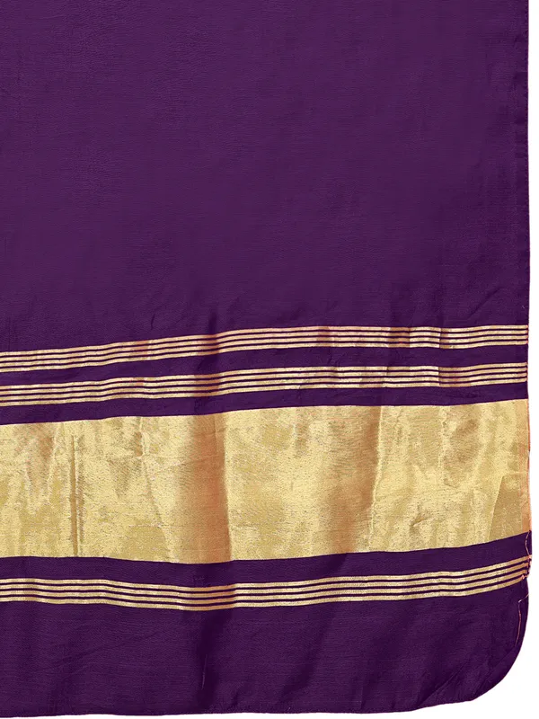 Lagdi_Patta_Dupatta_In_Silk_Blend_With_Golden_Zari_Border_Wine