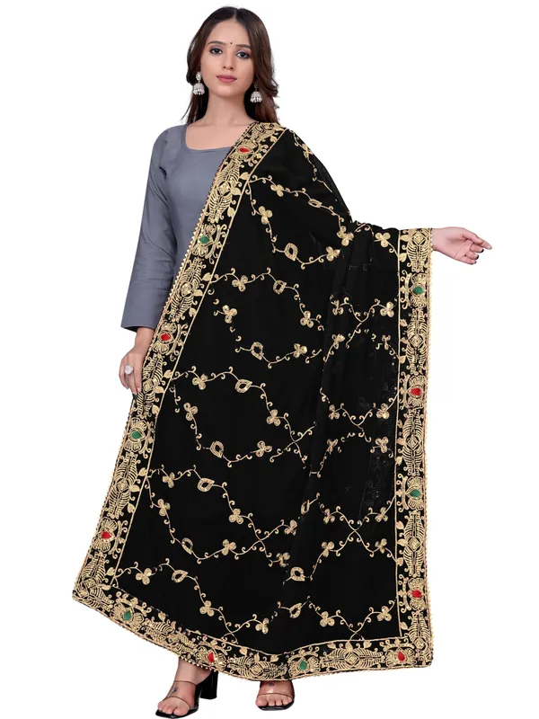Embroidered_Georgette_Dupatta_With_Sequin_Work_Lace_Border_Black