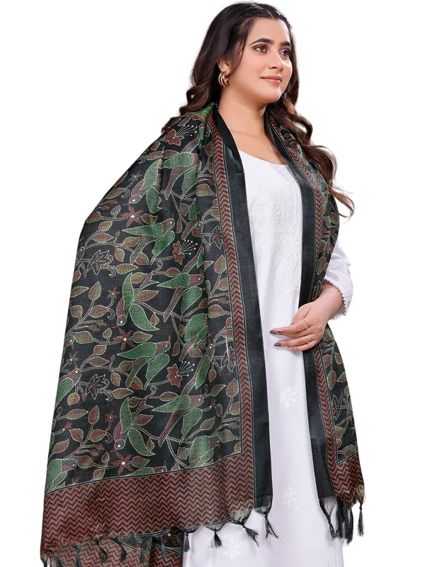 Kantha_Style_Bird_Print_Cotton_Silk_Dupatta_With_Tassels_Black
