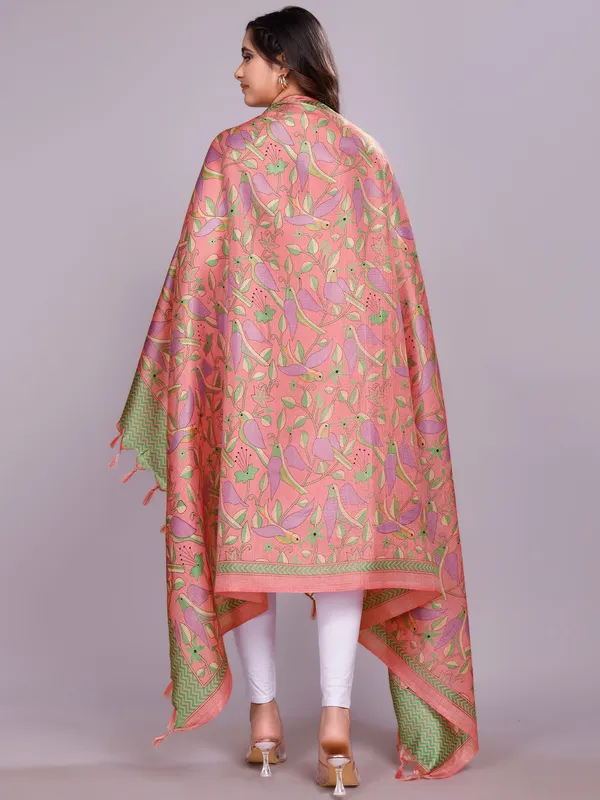 Kantha_Style_Bird_Print_Cotton_Silk_Dupatta_With_Tassels_Peach