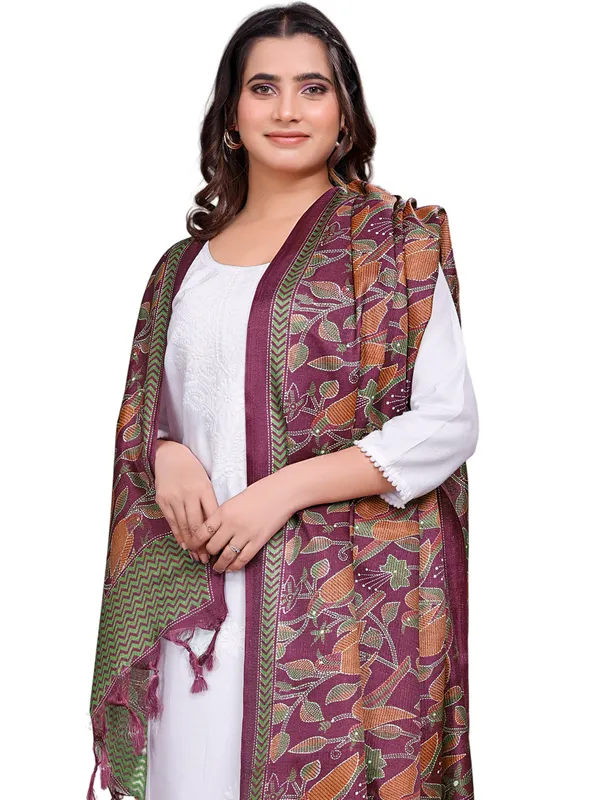 Kantha_Style_Bird_Print_Cotton_Silk_Dupatta_With_Tassels_Wine