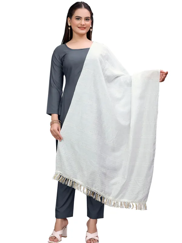 Chanderi_Style_Dupatta_With_Zari_Stripes_Sequins_Tassels_White