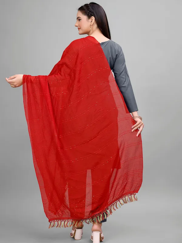 Chanderi_Style_Dupatta_With_Zari_Stripes_Sequins_Tassels_Red