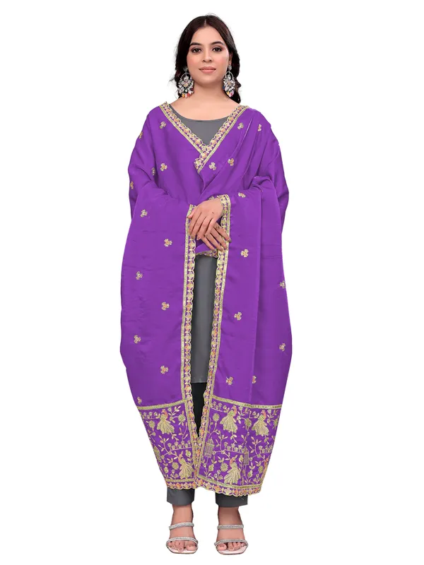 Zari_Embroidered_Art_Silk_Dupatta_With_Sequin_Peacock_Pallu_Lavender