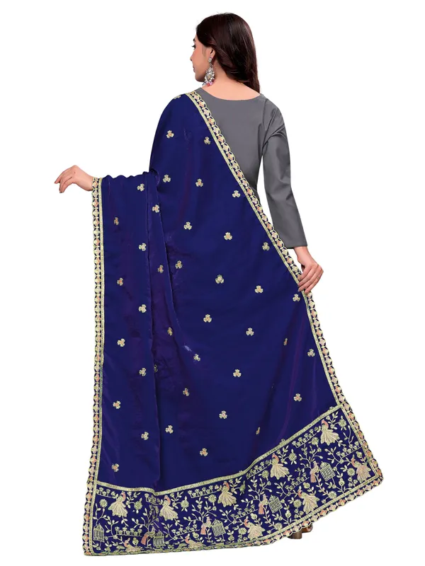 Zari_Embroidered_Art_Silk_Dupatta_With_Sequin_Peacock_Pallu_Navy_Blue