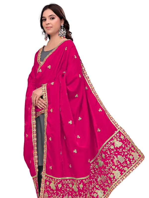 Zari_Embroidered_Art_Silk_Dupatta_With_Sequin_Peacock_Pallu_Pink