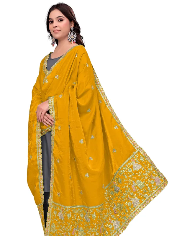 Zari_Embroidered_Art_Silk_Dupatta_With_Sequin_Peacock_Pallu_Yellow