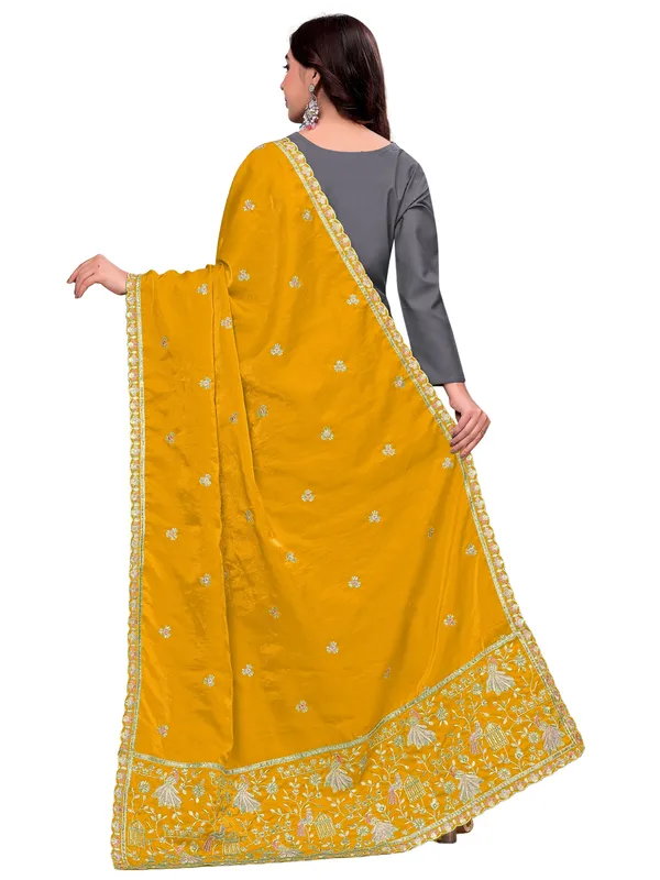 Zari_Embroidered_Art_Silk_Dupatta_With_Sequin_Peacock_Pallu_Yellow
