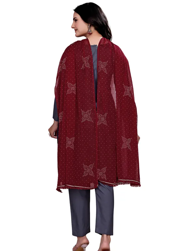 Stone_Work_Chiffon_Dupatta_With_Flower_Motifs_Tassel_Lace_Maroon