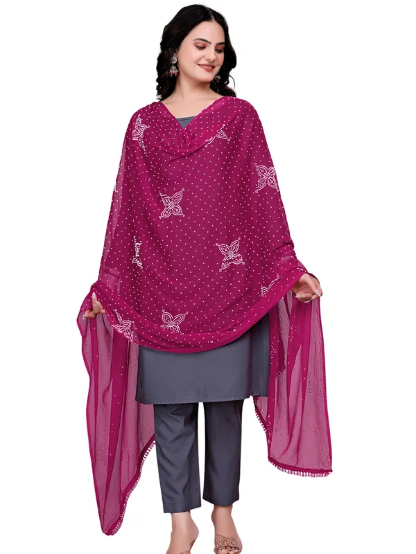 Stone_Work_Chiffon_Dupatta_With_Flower_Motifs_Tassel_Lace_Pink