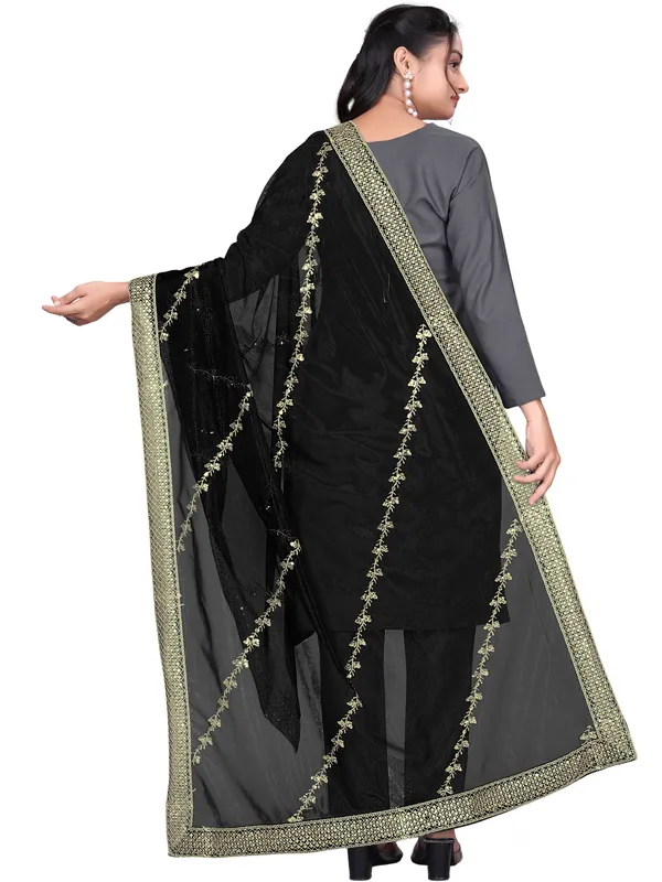 Zari_Embroidered_Organza_Dupatta_With_Sequin_Lace_Border_Black
