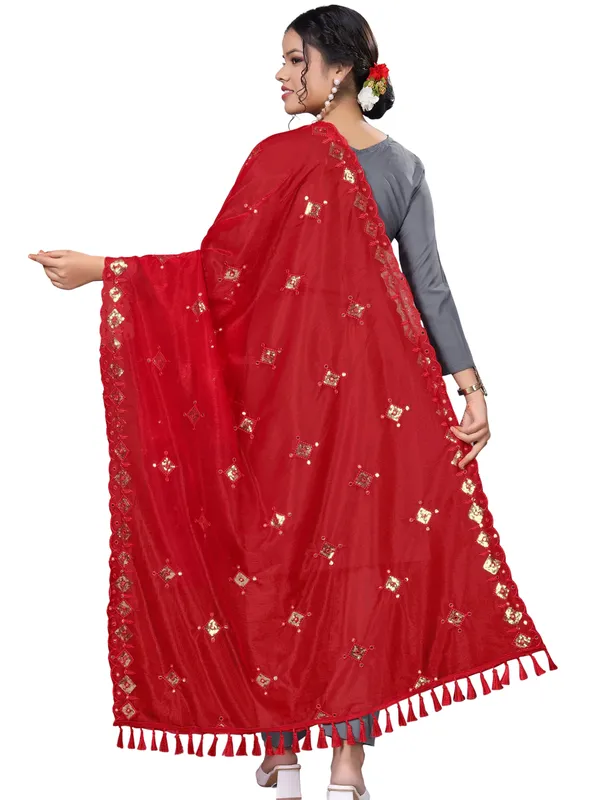 Organza_Embroidered_Dupatta_With_Sequins_Mirror_Work_Tassels_Red