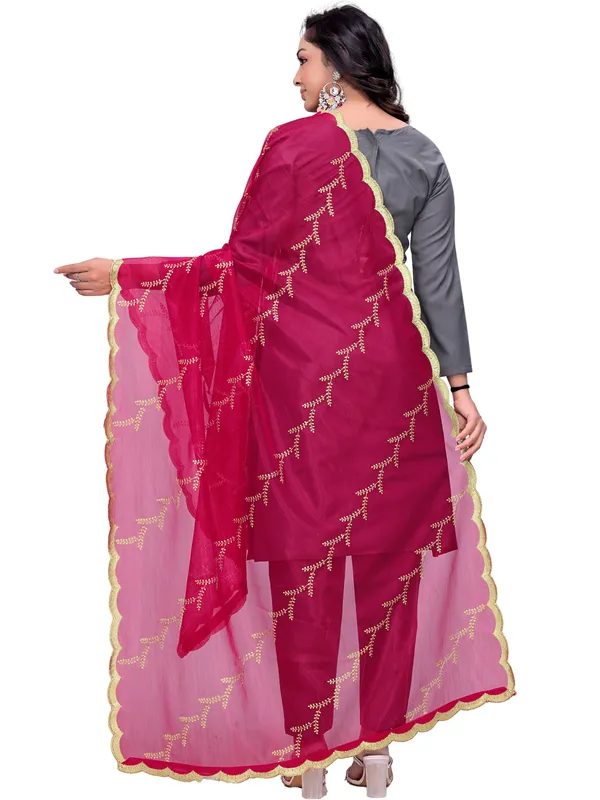 Organza_Embroidered_Dupatta_With_Sequin_Work_Scalloped_Border_Pink