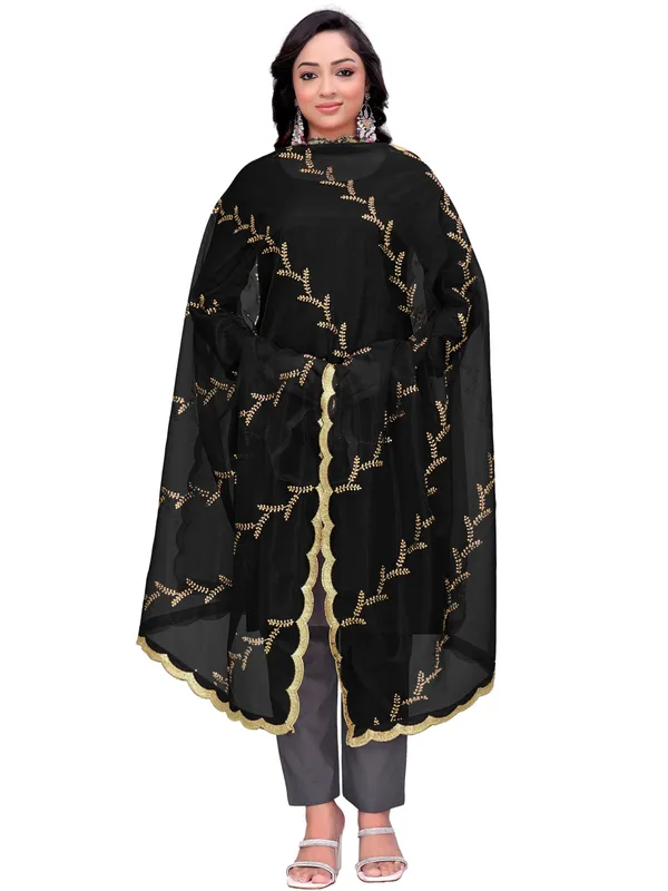 Organza_Embroidered_Dupatta_With_Sequin_Work_Scalloped_Border_Black