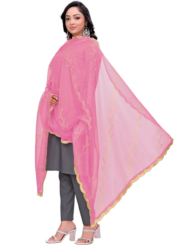 Organza_Embroidered_Dupatta_With_Sequin_Work_Scalloped_Border_Light_Pink