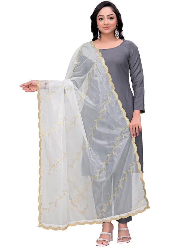 Organza_Embroidered_Dupatta_With_Sequin_Work_Scalloped_Border_White3