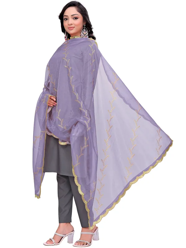 Organza_Embroidered_Dupatta_With_Sequin_Work_Scalloped_Border_Lavender