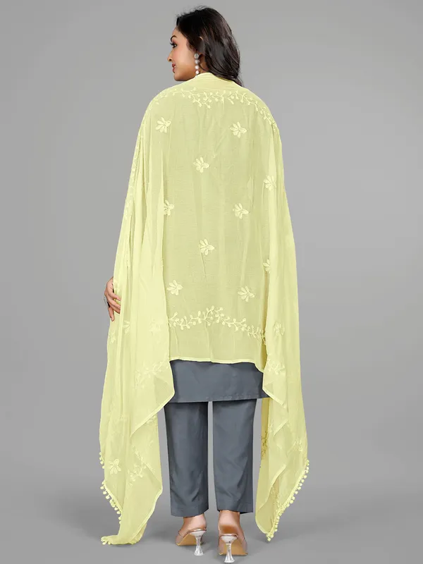 Chiffon_Embroidered_Dupatta_With_Floral_Butis_Pom_Pom_Lace_Cream