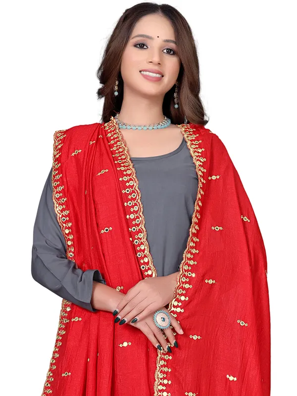 Vichitra_Art_Silk_Embroidered_Dupatta_With_Mirror_Work_Border_Red