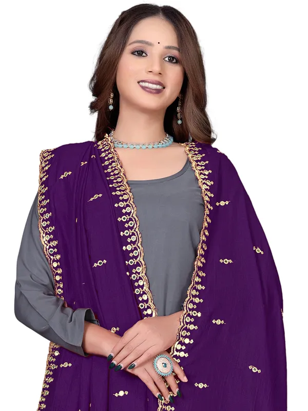 Vichitra_Art_Silk_Embroidered_Dupatta_With_Mirror_Work_Border_Wine