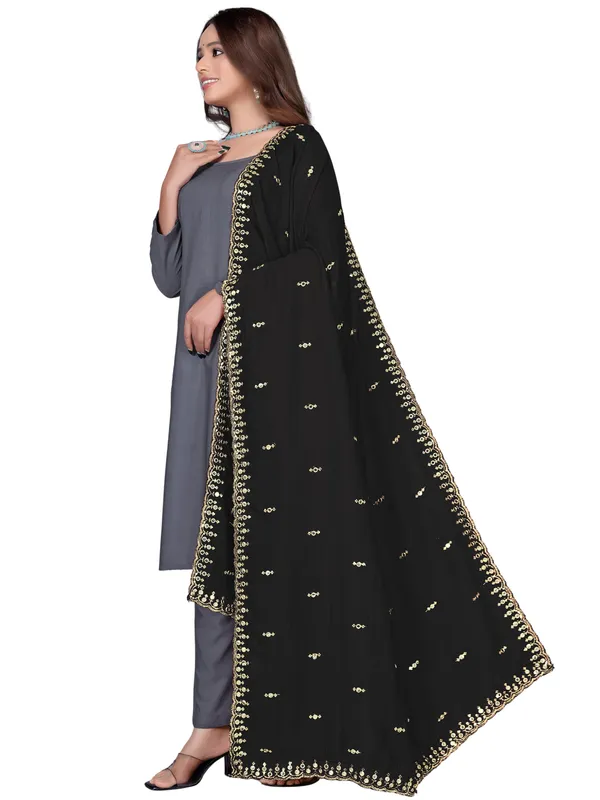 Vichitra_Art_Silk_Embroidered_Dupatta_With_Mirror_Work_Border_Black