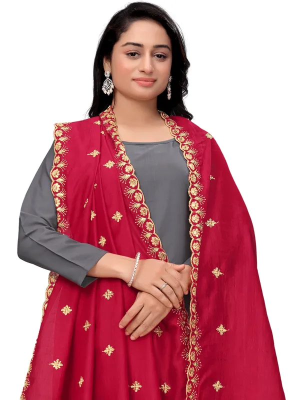 Vichitra_Art_Silk_Dupatta_With_Zari_Sequin_Embroidery_Buti_Pink