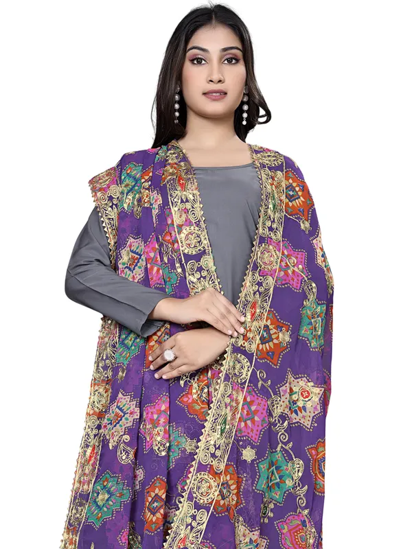 Printed_Georgette_Dupatta_With_Thread_Embroidery_Sequins_Violet