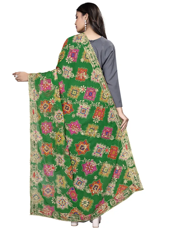 Printed_Georgette_Dupatta_With_Thread_Embroidery_Sequins_Green