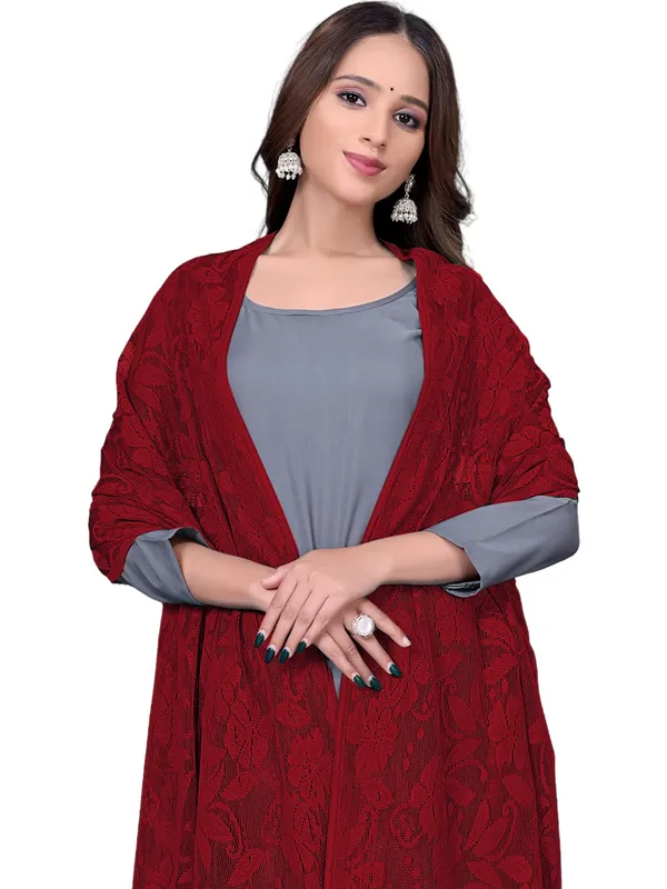 Amritsari_Net_Floral_Dupatta_With_Lace_Border_Maroon
