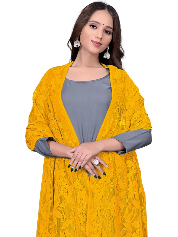 Amritsari_Net_Floral_Dupatta_With_Lace_Border_Yellow