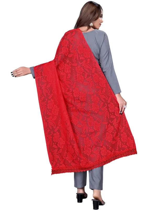 Amritsari_Net_Floral_Dupatta_With_Lace_Border_Red